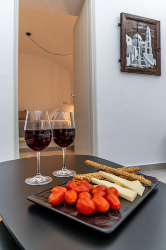 Food & Drinks 5, Annafani Villa, South Aegean