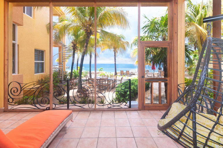 Others 5, Coral Sands #6 2 Bedroom Condo by RedAwning, Roatán