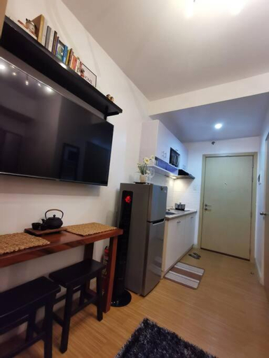 Dining Room 11