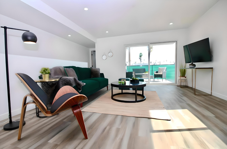 Others 5, Los Angeles 3BR Villa Suites-FreeParking, Los Angeles
