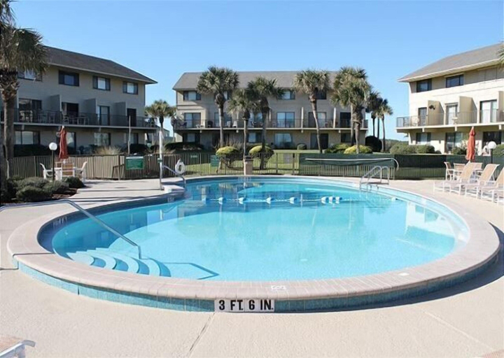 Sport & Beauty 5, Summerhouse 228 2 Bedroom Condo by RedAwning, Saint Johns