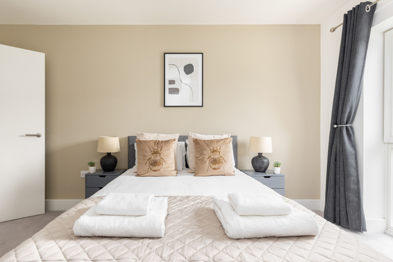 Bedroom 3, The Bermondsey Flats, London