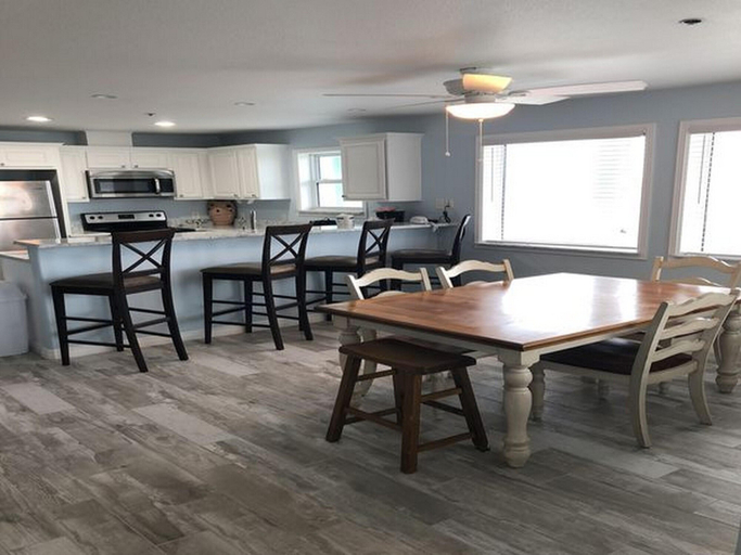 Others 4, Beachgate CondoSuites and Oceanfront Resort, Nueces