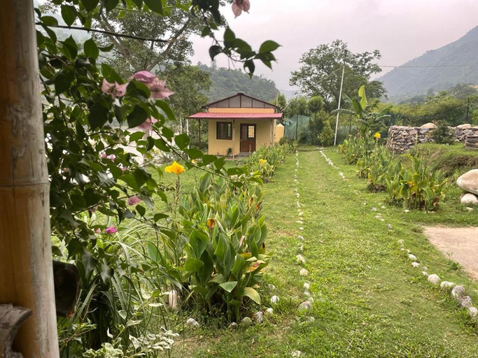 Public Area 1, NAYAR VALLEY RETREAT, Garhwal