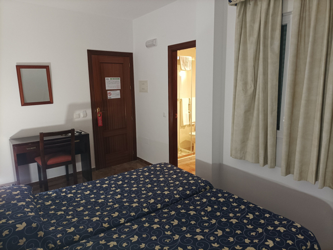 Bedroom 12