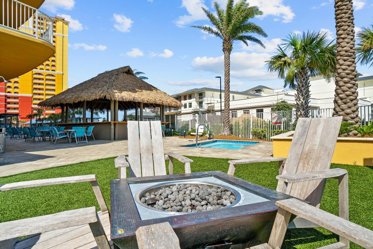 Calypso Tower 3 Beach Resort, Bay