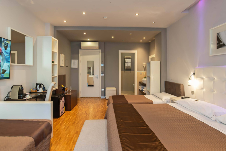 Bedroom 4, Hotel Orcagna, Florence