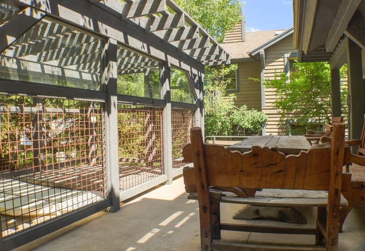 Property grounds 4, Settlers 2 Bedroom Condo by RedAwning, Summit
