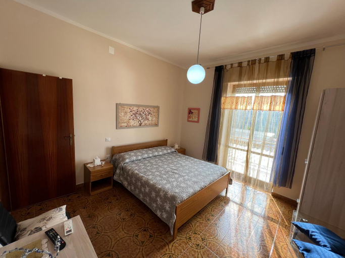 Bedroom 2, B&B EMPIRA Lamezia Terme, Catanzaro