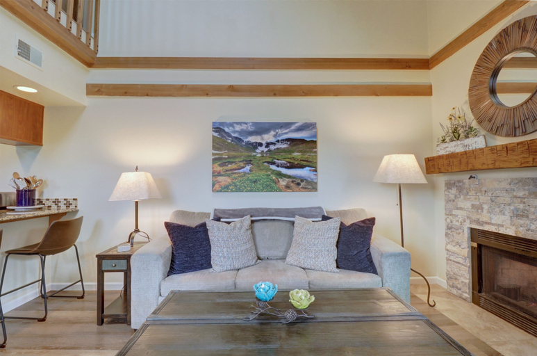 Living area 4, 201c Mountain Side 1br 1ba 1 Bedroom Condo by RedAwning, Summit