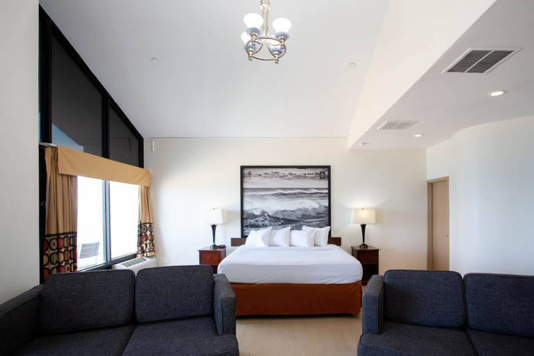 Bedroom 3, Aqua Vista Resort Hotel, Virginia Beach