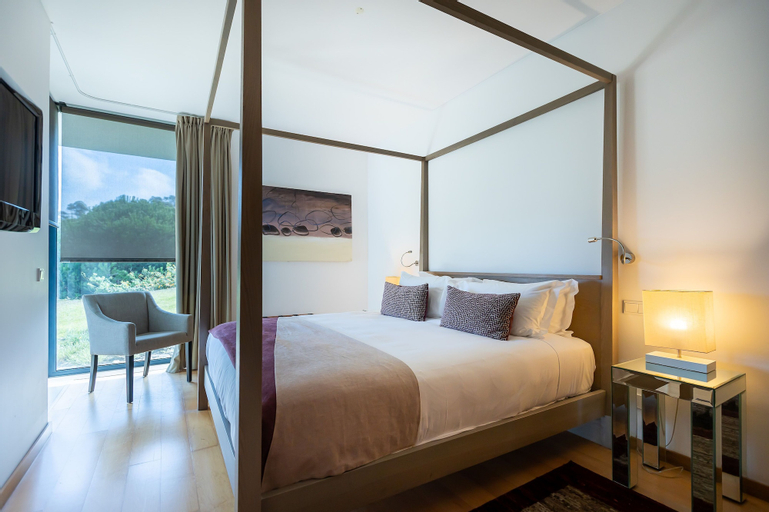 Bedroom 28