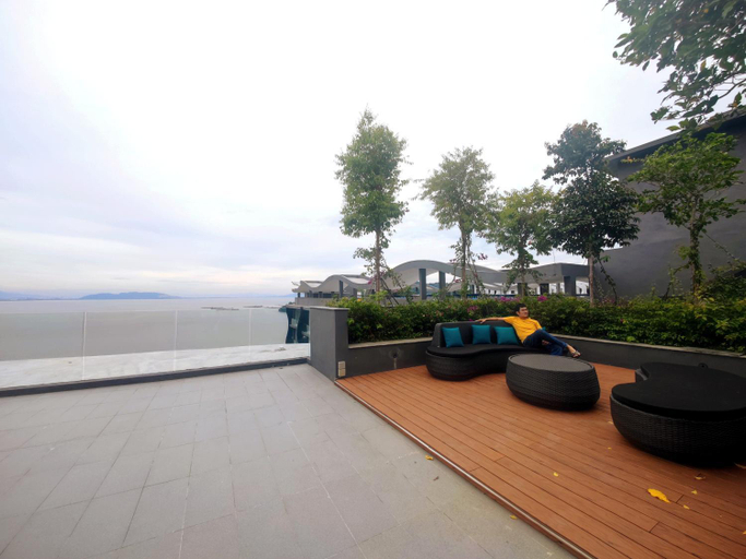 Others 2, Infinite Seaview with Penang Bridge Suite with Sunrise up to 11 person, Penang Island