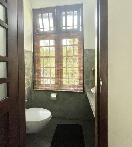 Bathroom 4, Isana Beach House, Tangalle