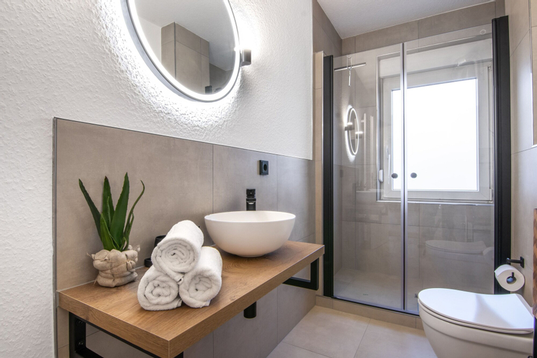 Bathroom 3