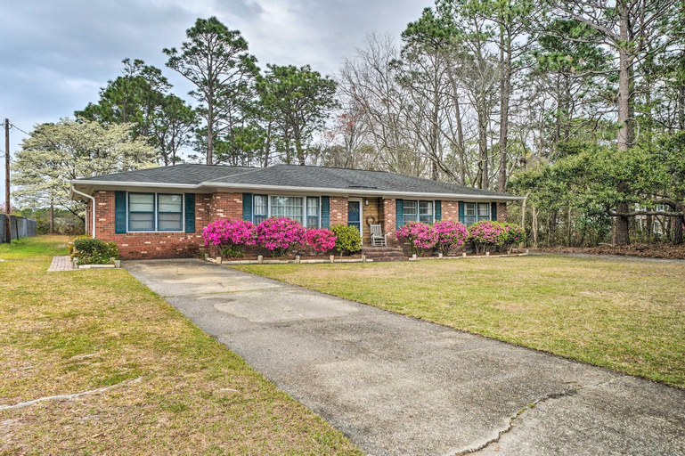 Cozy Wilmington Vacation Rental 10 Mi to Beach!, New Hanover