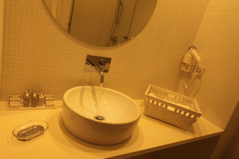 Bathroom 3, New Oporto Apartments - Mouzinho, Porto
