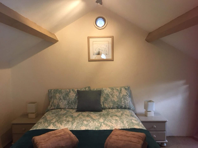 Bedroom, Cottage - Sleeps 4 - Pets Ok - Garden - Parking, Lancashire