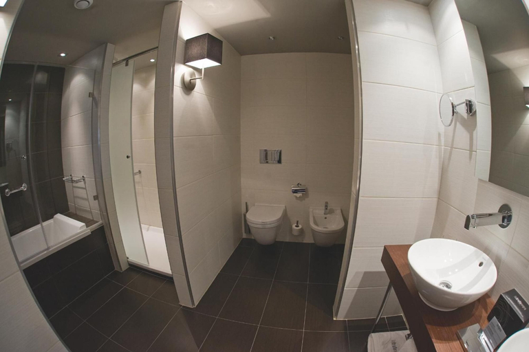Bathroom 5, Hotel La Trufa Negra, Teruel