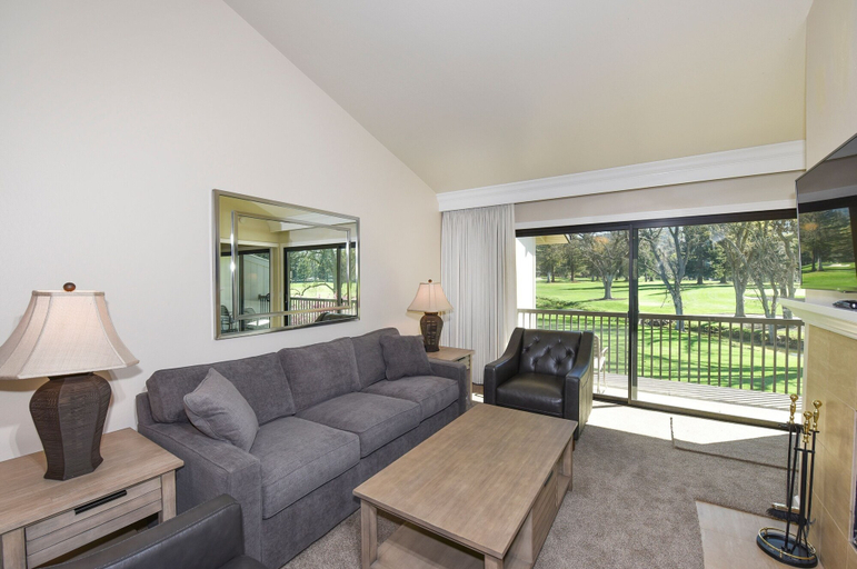 Living area, 702 S At Silverado 1 Bedroom Condo by RedAwning, Napa