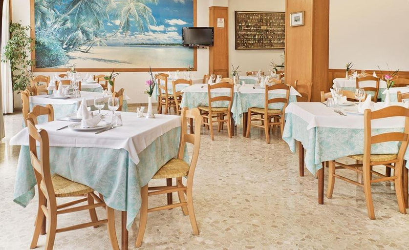 Food & Drinks 3, B&B AL MARE, Fermo