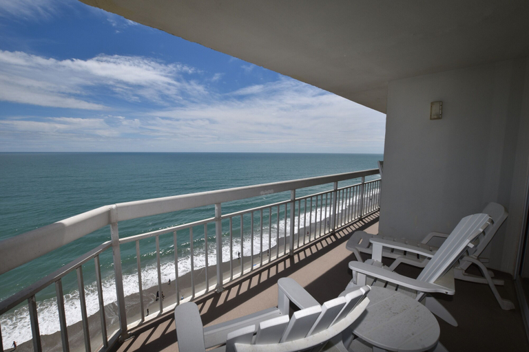 Property grounds 3, 0801 Waters Edge Resort 3 Bedroom Condo by RedAwning, Georgetown