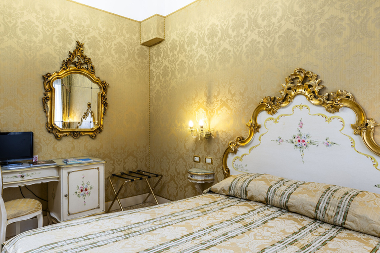 Bedroom 2, Hotel Ca' Dogaressa, Venezia