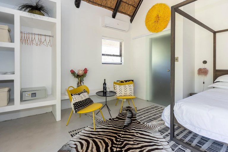 Others 3, Africa Lodge, City of Cape Town