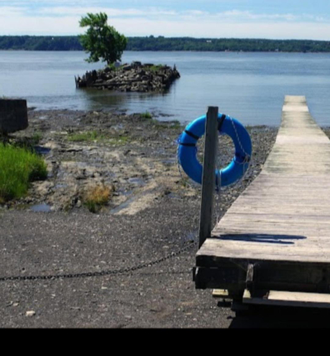 Others 3, Maison familiale avec spa et acces au fleuve, L'Île-d'Orléans