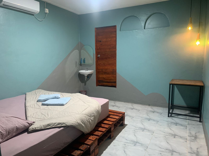 Bedroom 4, Second Hope Lodge, Padang