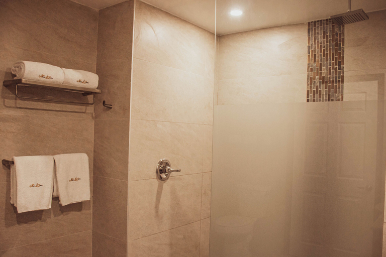 Bathroom 4, Hotel María Bonita Chihuahua, Chihuahua