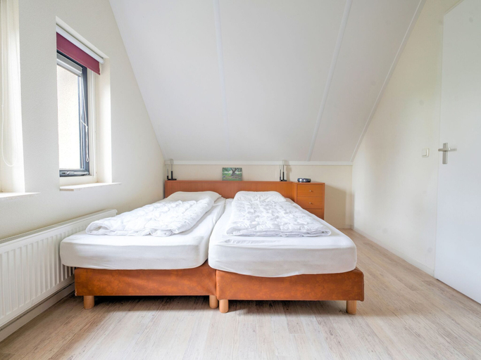 Bedroom 3, Serene Holiday Home in Gaasterlan-Sleat, Gaasterlân-Sleat