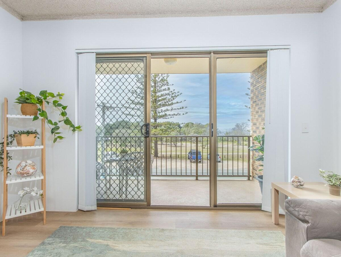 Others 5, Beach Interlude - Kingscliff Beachfront Escape, Tweed Heads