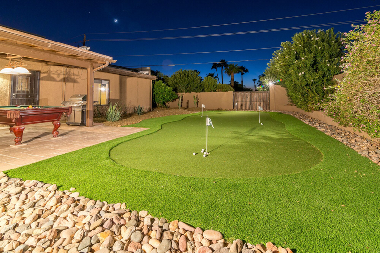 Property grounds 5, Casa De Palms, Maricopa