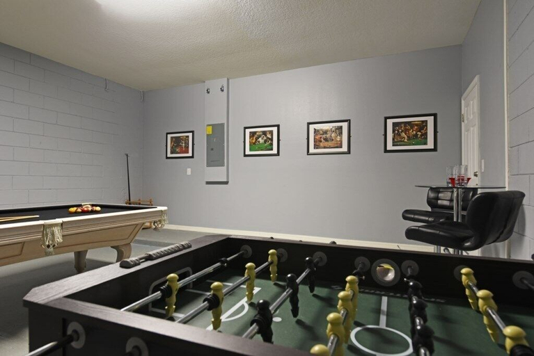Food & Drinks 5, Wonderful 7-bed Solterra Resort W/ Pool & Spa 7 Bedroom Home by RedAwning, Polk