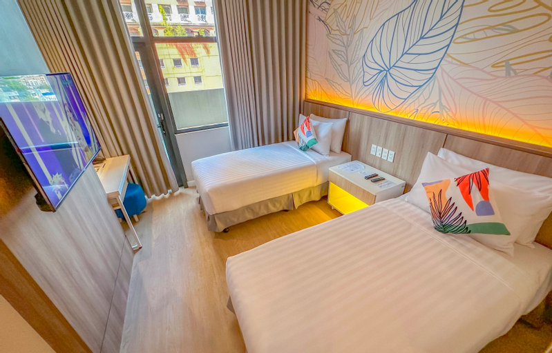 Bedroom 25