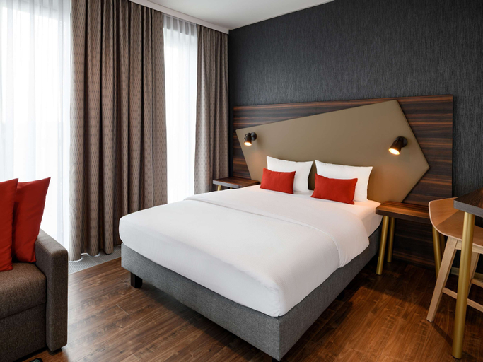 Bedroom 26
