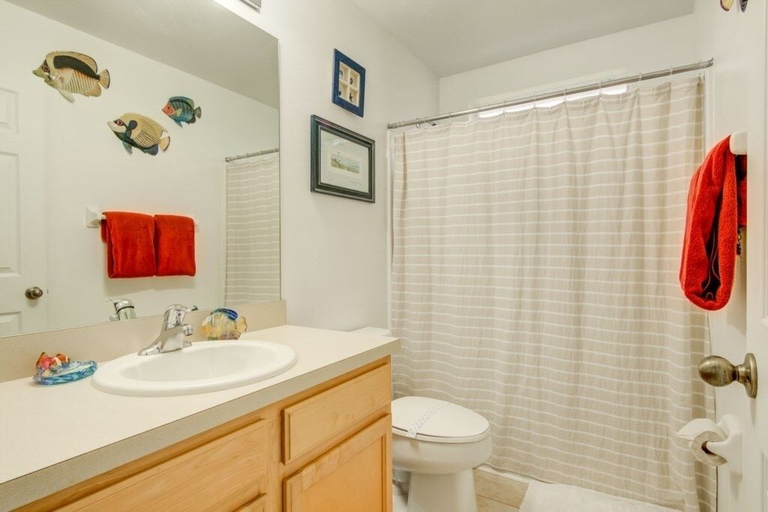 Bathroom 3, Gated Community Southern Dunes Golf 4 Bedroom Home by RedAwning, Polk