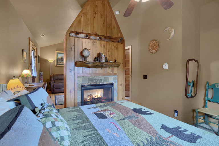 Bedroom 2, Rocky Mountain Lodge, El Paso