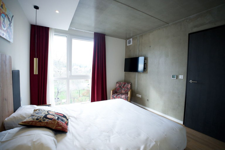 Bedroom 2, Arrow Hotel, Haut-Rhin