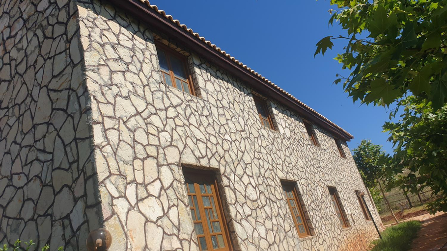 Auberge Mandar itto A station de service ZIZ, Ifrane