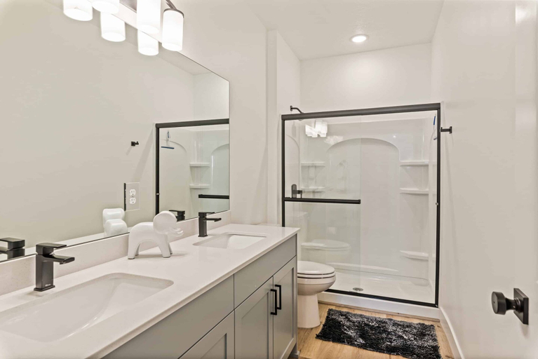 Bathroom 4, Adventures at the Cowabungalow #82 by RedAwning, Washington