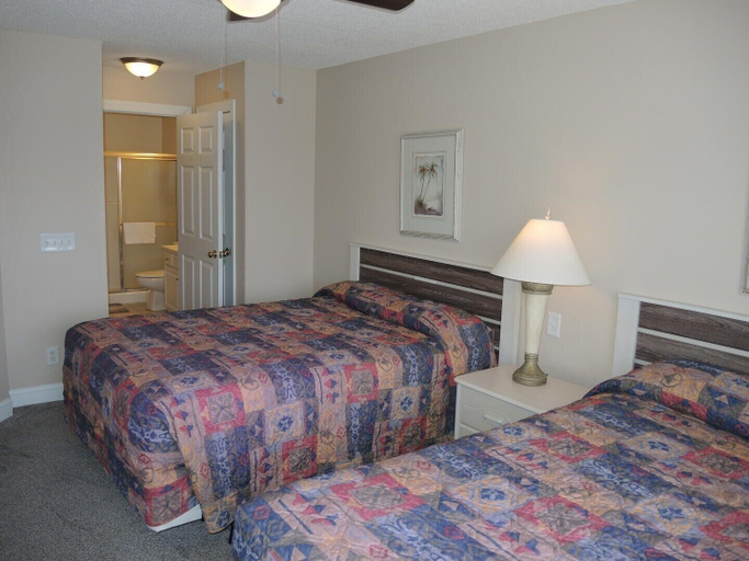 Room 3, Pool View Unit 1509 at Brunswick Plantation feature 27 hole Golf Course Onsite by RedAwning, Brunswick