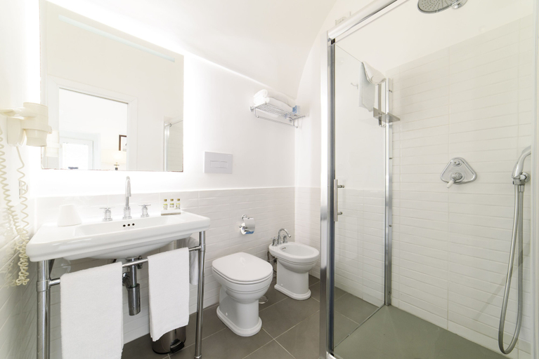 Bathroom 4, Amalfi Luxury House, Salerno
