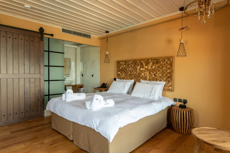 Bedroom 4, 5 Raches Suites, Central Greece