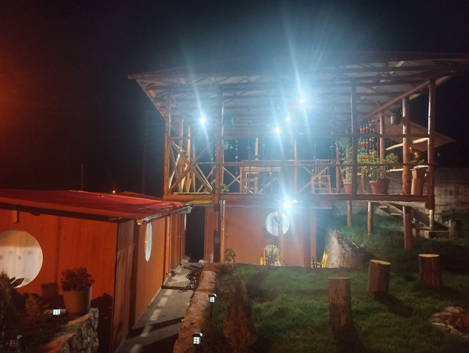 Food & Drinks 3, the wooden house choquequirao, Abancay