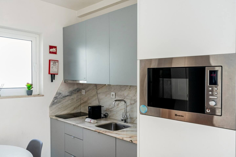 Others 5, LAZ apartment, Porto