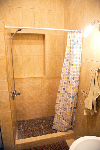 Others 3, Kashtan guest house, Holosiïvs'kyi