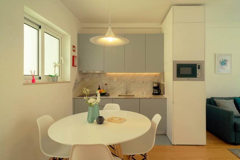 Others 4, LAZ apartment, Porto