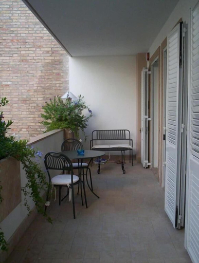 Others 5, Sea House, Ascoli Piceno
